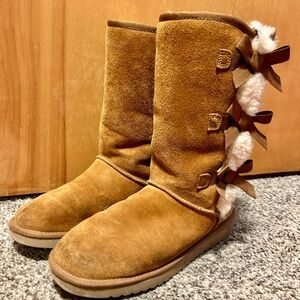 KOOLABURRA BY UGG boots